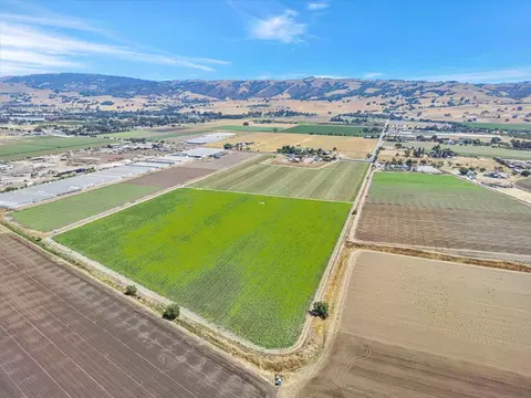 2712 Ferguson Rd, Gilroy, CA 95020 photo 46