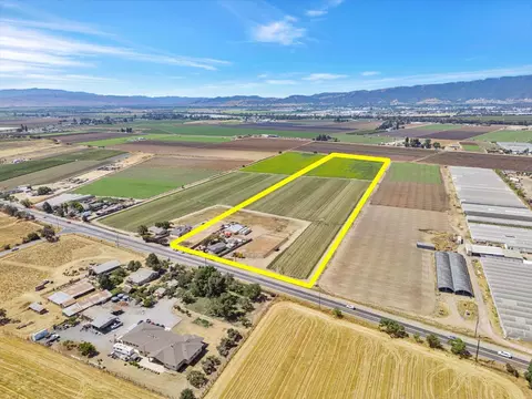 2712 Ferguson Rd, Gilroy, CA 95020 photo 3