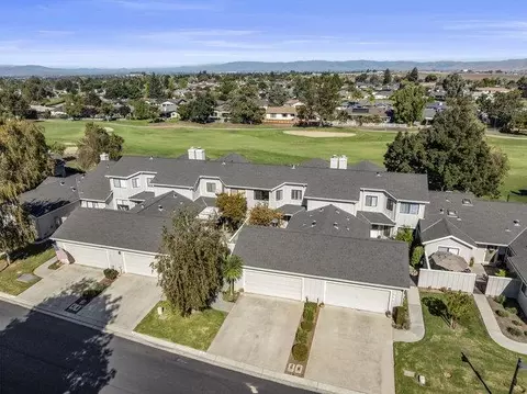 756 Duffin Dr, Hollister, CA 95023