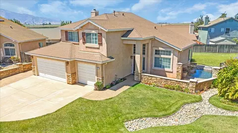 1851 Burgundy Cir, Gonzales, CA 93926