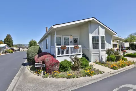 42 Dewey 42, Morgan Hill, CA 95037