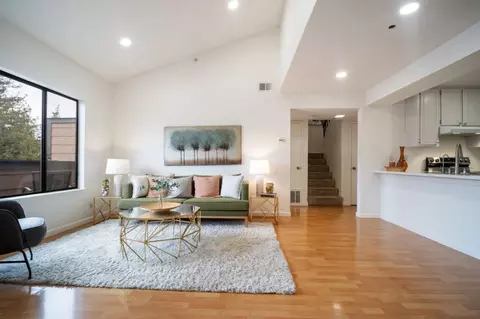 281 Hackamore Cmn, Fremont, CA 94539