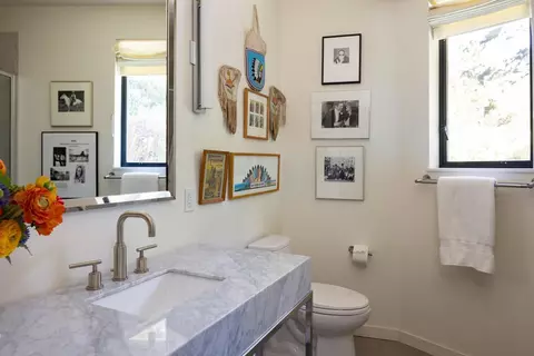 Bath - 209 Crest Rd, Carmel, CA 93923 photo 1 of 2