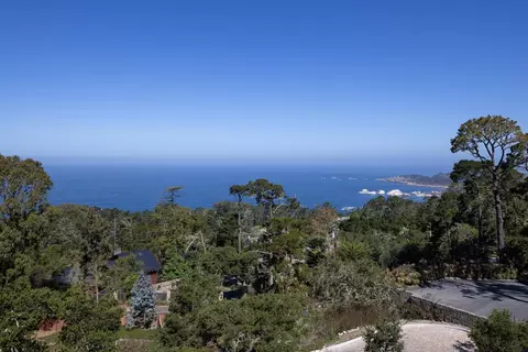 View/Area - 209 Crest Rd, Carmel, CA 93923 photo 3 of 6