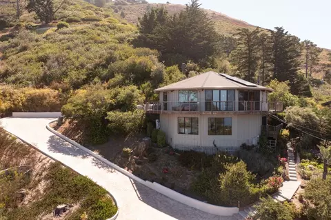 Exterior - 209 Crest Rd, Carmel, CA 93923 photo 3 of 5