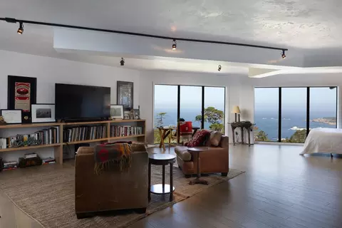 Living - 209 Crest Rd, Carmel, CA 93923 photo 5 of 6