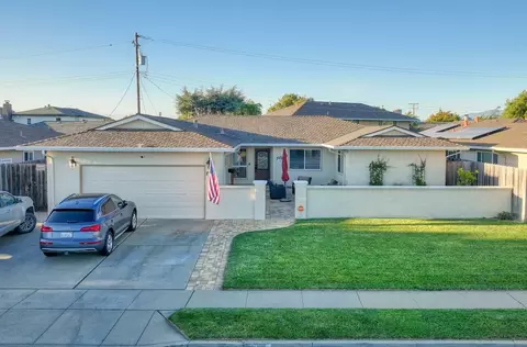 731 La Mesa Dr, Salinas, CA 93901 photo 2