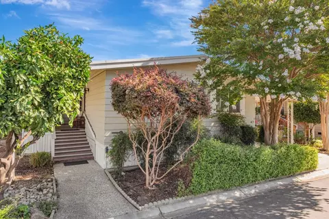 47 Quail Hollow Ave 47, San Jose, CA 95128