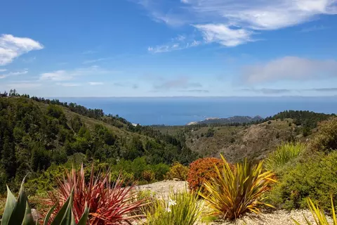View/Area - 3200 Red Wolf Dr, Carmel, CA 93923 photo 1 of 1