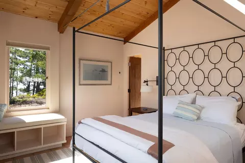Bedroom - 3200 Red Wolf Dr, Carmel, CA 93923 photo 5 of 5