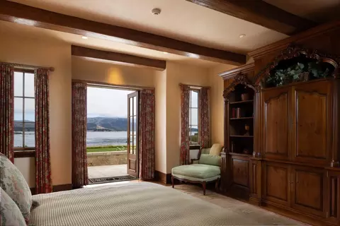 Bedroom - 1494 Cypress Dr, Pebble Beach, CA 93953 photo 2 of 5