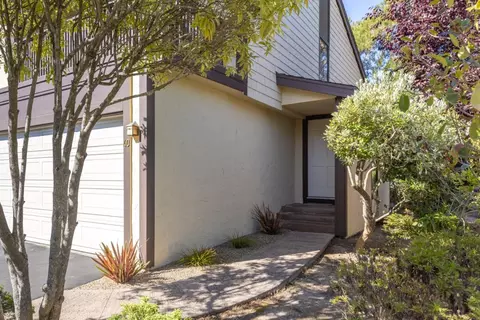 1360 Josselyn Canyon Rd 40, Monterey, CA 93940