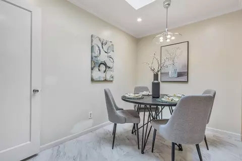 Dining - 569 Chenery St, San Francisco, CA 94131 photo 1 of 1