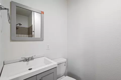 184 Parkwest St, Merced, CA 95341 photo 17