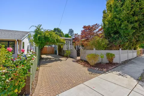 1719 Bay St, Santa Cruz, CA 95060