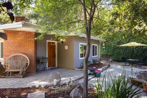 32 Southbank Rd, Carmel Valley, CA 93924