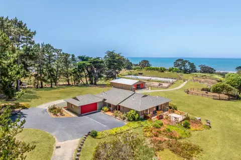 515 Bean Hollow Rd, Pescadero, CA 94060