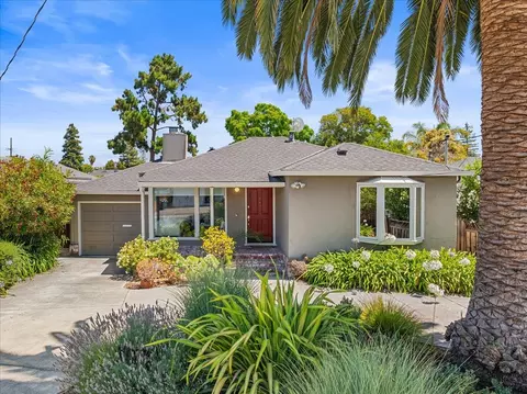 820 Eighth Ave, Redwood City, CA 94063