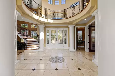 Entry Way - 122 Zanzibar Dr, Aptos, CA 95003 photo 1 of 3