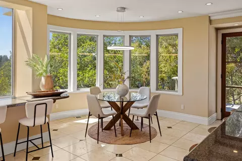 Dining - 122 Zanzibar Dr, Aptos, CA 95003 photo 3 of 3