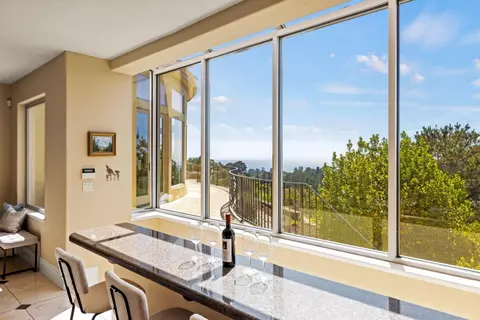 Dining - 122 Zanzibar Dr, Aptos, CA 95003 photo 2 of 3