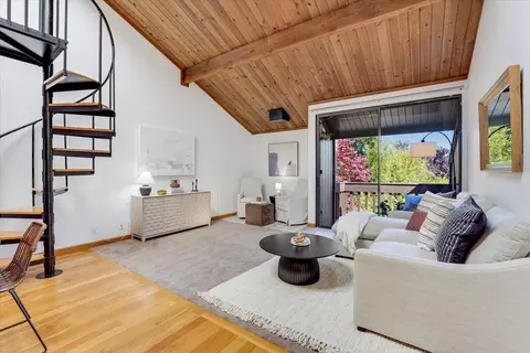 113 Tree Frog Ln, Santa Cruz, CA 95060