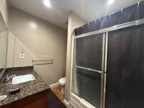 Bath - 6 Linscheid Dr, Pittsburg, CA 94565 photo 2 of 2