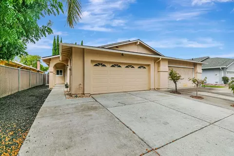 633 Easton Dr, San Jose, CA 95133