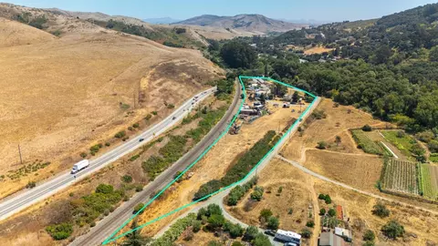 250 Old Chittenden Rd, Watsonville, CA 95076