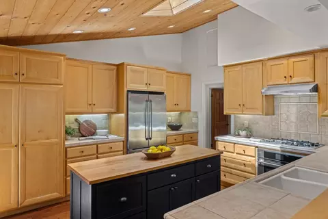 11660 Mccarthy Rd, Carmel Valley, CA 93924 photo 7
