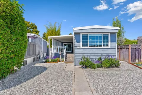 220 Mar Vista Dr 11, Aptos, CA 95003