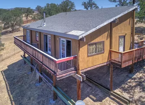 2399 Indian Hill Rd, Clearlake Oaks, CA 95423