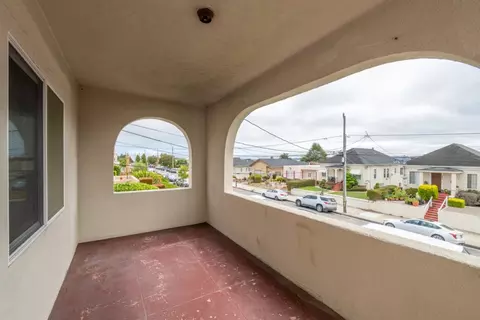 338 Watson St, Monterey, CA 93940 photo 3