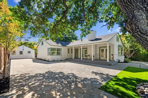 1730 Guinda St, Palo Alto, CA 94303
