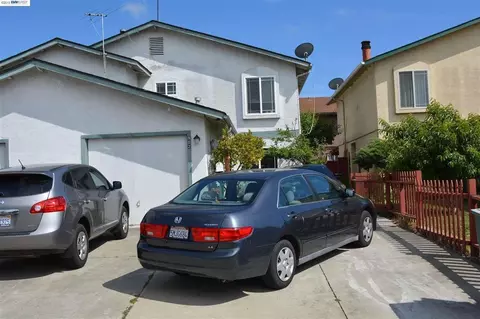 902 G St, Union City, CA 94587