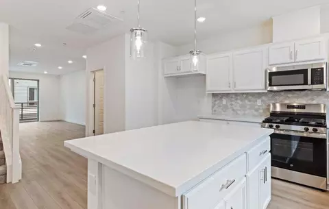 Kitchen - 6694 Optimum Loop, San Jose, CA 95119 photo 4 of 4