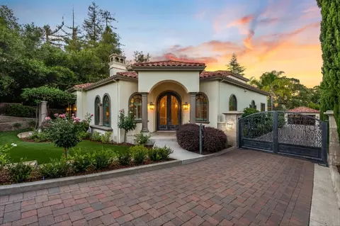 1355 Arbor Ave, Los Altos, CA 94024