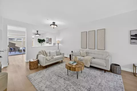 1168 La Rochelle Ter B, Sunnyvale, CA 94089