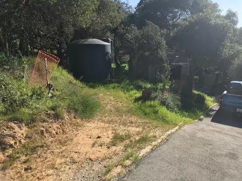 6967 Valle Pacifico Rd, Salinas, CA 93907 photo 5