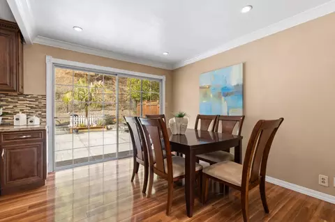 Dining - 1048 Banyan Way, Pacifica, CA 94044 photo 1 of 1
