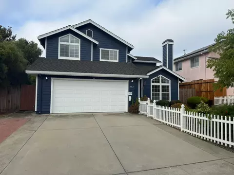 794 Danbury St, Salinas, CA 93906 photo 2