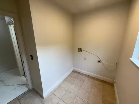 794 Danbury St, Salinas, CA 93906 photo 11