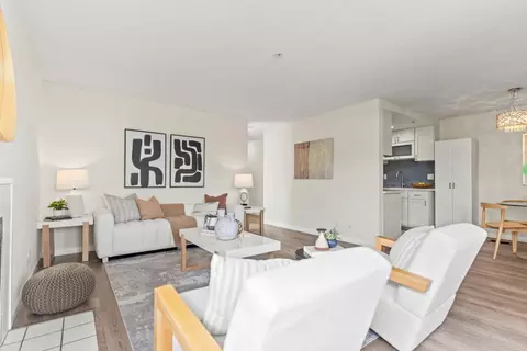 25192 Copa Del Oro Dr 104, Hayward, CA 94545