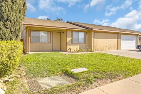 405 Primavera Ct, Greenfield, CA 93927