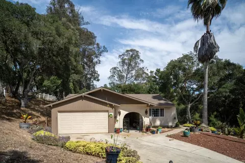 18751 Moro Rd, Prunedale, CA 93907