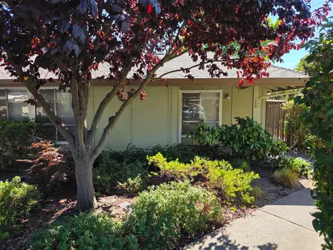 140 Castillion Ter, Santa Cruz, CA 95060