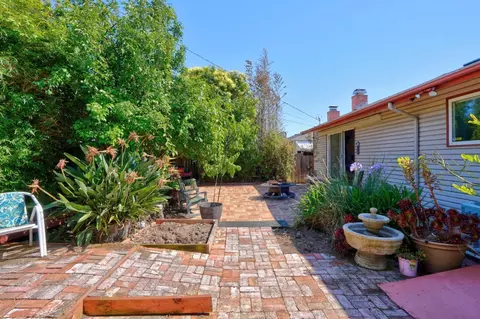 Exterior - 1412 Lassen St, Vallejo, CA 94591 photo 4 of 10