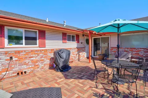 Exterior - 1412 Lassen St, Vallejo, CA 94591 photo 9 of 10