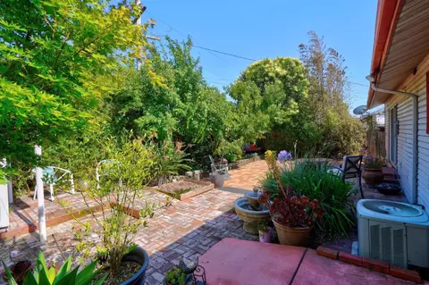 Exterior - 1412 Lassen St, Vallejo, CA 94591 photo 3 of 10