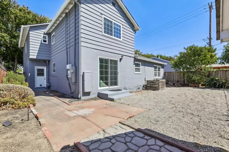 Exterior - 1413 San Juan Ave, San Jose, CA 95110 photo 7 of 11